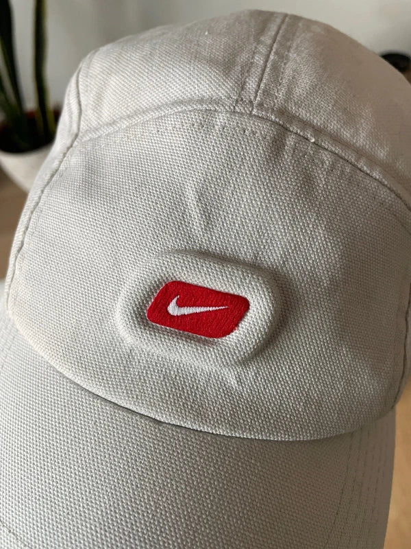 Five Panels Vintage Nike hat