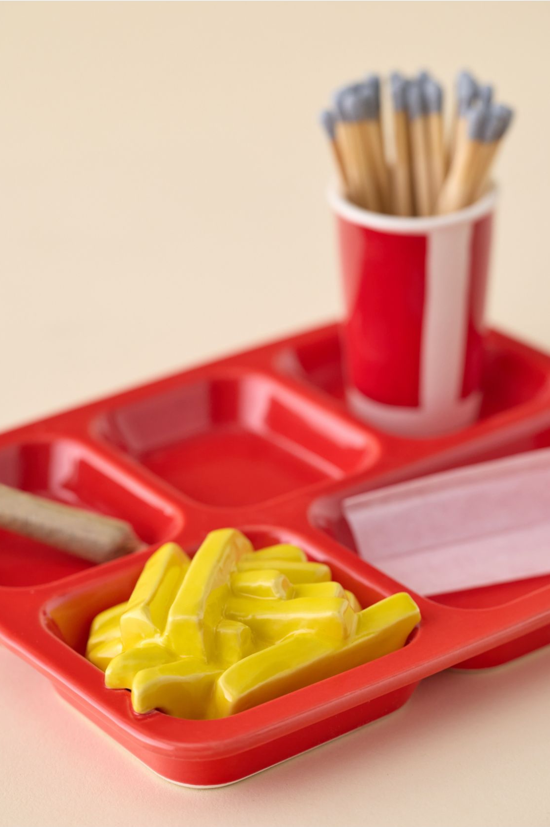 Cafeteria Mini Tray Ashtray