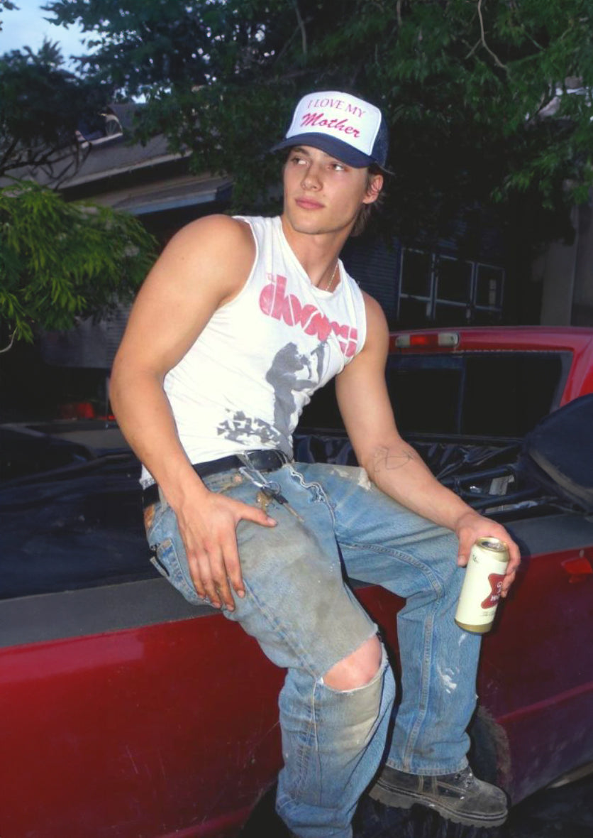 Mother love Trucker Hat